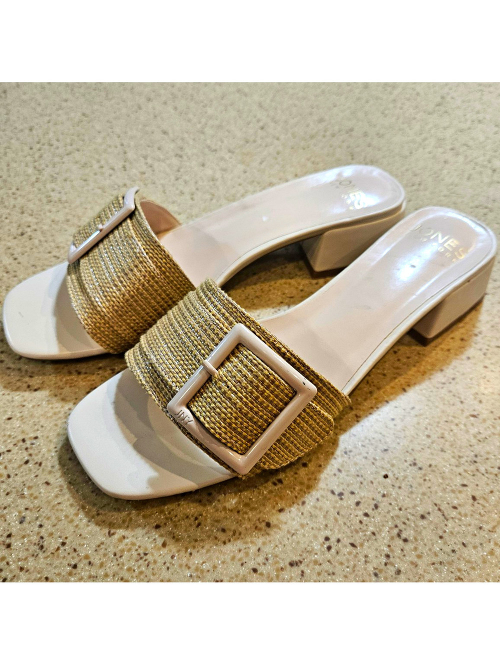 Jones New York Women’s Beige/White Slide Sandals Slip-On Buckle Straps US 7.5M